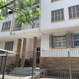 https://apto-aconchegante-bem-localizado.hotels-portoalegre.net